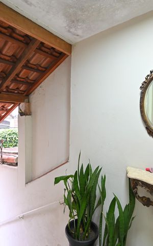 Casa à venda com 116m², 2 quartos e 2 vagasEntrada