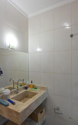 Casa à venda com 116m², 2 quartos e 2 vagasBanheiro Social