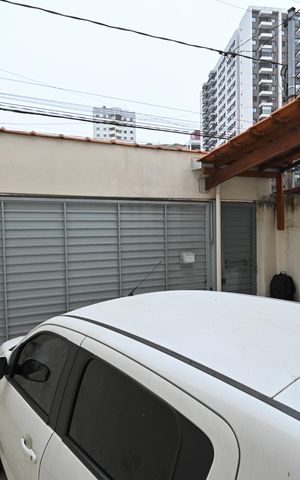 Casa à venda com 116m², 2 quartos e 2 vagasGaragem