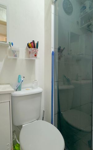 Apartamento à venda com 50m², 2 quartos e sem vaga Apartamento à venda com 50m², 2 quartos e sem vagaBanheiro