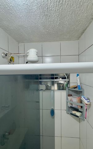 Apartamento à venda com 50m², 2 quartos e sem vaga Apartamento à venda com 50m², 2 quartos e sem vagaBanheiro