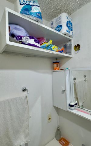 Apartamento à venda com 50m², 2 quartos e sem vaga Apartamento à venda com 50m², 2 quartos e sem vagaBanheiro
