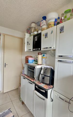 Apartamento à venda com 50m², 2 quartos e sem vaga Apartamento à venda com 50m², 2 quartos e sem vagaCozinha