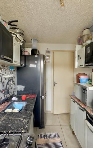 Apartamento à venda com 50m², 2 quartos e sem vaga Apartamento à venda com 50m², 2 quartos e sem vagaCozinha