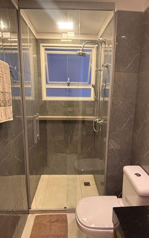 Apartamento à venda com 82m², 3 quartos e 2 vagas Apartamento à venda com 82m², 3 quartos e 2 vagasBanheiro 2
