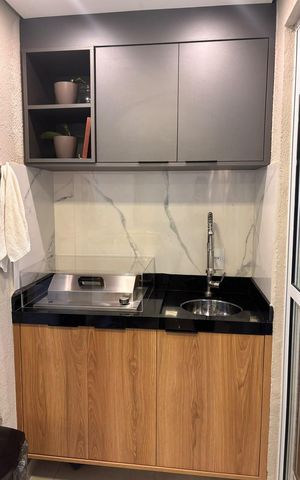 Apartamento à venda com 82m², 3 quartos e 2 vagas Apartamento à venda com 82m², 3 quartos e 2 vagasVaranda
