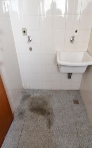 Apartamento para alugar com 76m², 2 quartos e 1 vagaÁrea de Serviço