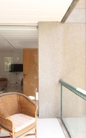 Apartamento para alugar com 225m², 3 quartos e 3 vagasVaranda