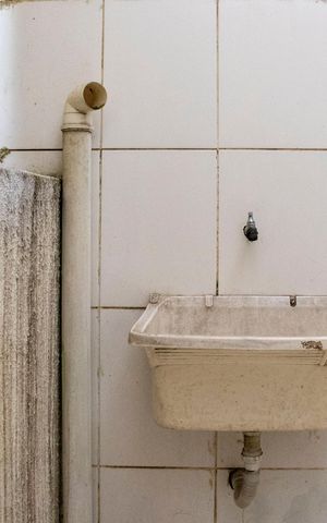 Casa para alugar com 60m², 2 quartos e 1 vagaÁrea de Serviço