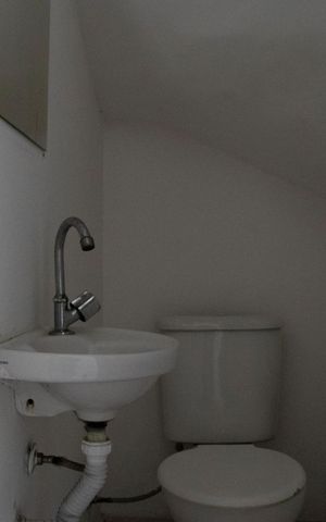 Casa para alugar com 60m², 2 quartos e 1 vagaLavabo