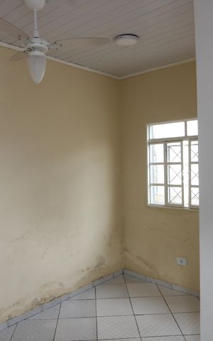 Casa para alugar com 90m², 4 quartos e 4 vagasQuarto externo