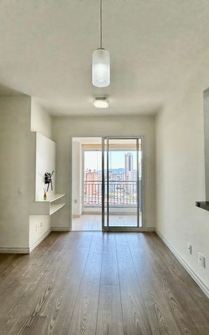 Apartamento à venda com 59m², 2 quartos e 1 vaga Apartamento à venda com 59m², 2 quartos e 1 vagaSala