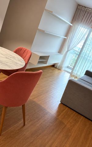 Apartamento à venda com 90m², 3 quartos e 1 vaga Apartamento à venda com 90m², 3 quartos e 1 vagaSala