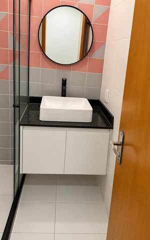 Apartamento à venda com 90m², 3 quartos e 1 vaga Apartamento à venda com 90m², 3 quartos e 1 vagaBanheiro