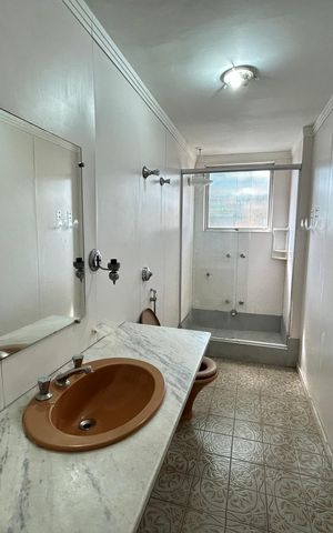 Apartamento para alugar com 145m², 4 quartos e 2 vagas
