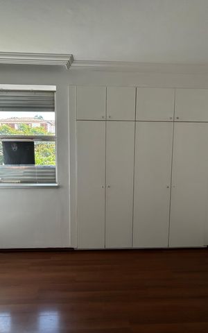 Apartamento para alugar com 145m², 4 quartos e 2 vagas