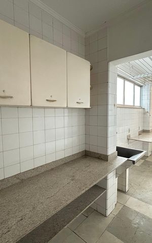 Apartamento para alugar com 145m², 4 quartos e 2 vagas