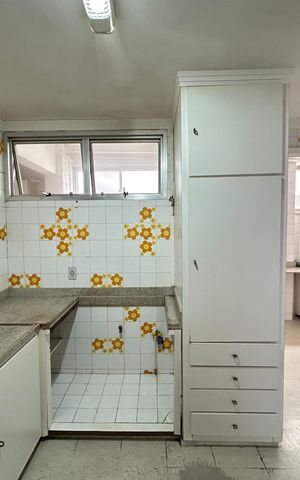 Apartamento para alugar com 145m², 4 quartos e 2 vagas