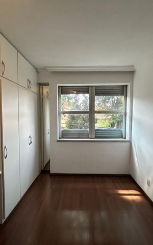Apartamento para alugar com 145m², 4 quartos e 2 vagas