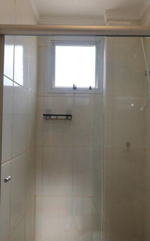 Apartamento para alugar com 65m², 2 quartos e 1 vaga Apartamento para alugar com 65m², 2 quartos e 1 vagaBanheiro da Suíte