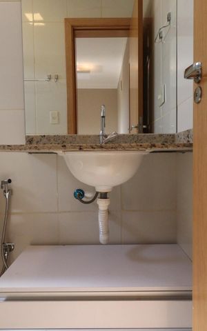 Apartamento para alugar com 65m², 2 quartos e 1 vaga Apartamento para alugar com 65m², 2 quartos e 1 vagaBanheiro da Suíte