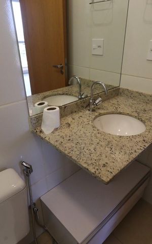 Apartamento para alugar com 65m², 2 quartos e 1 vaga Apartamento para alugar com 65m², 2 quartos e 1 vagaBanheiro