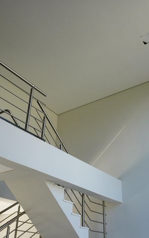 Casa de condomínio à venda com 285m², 3 quartos e 4 vagasSala