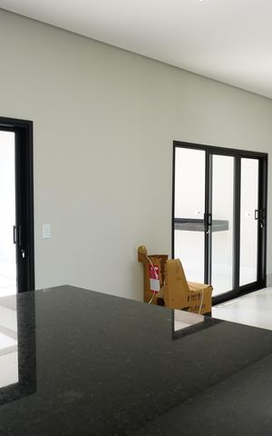 Casa de condomínio à venda com 285m², 3 quartos e 4 vagasCozinha