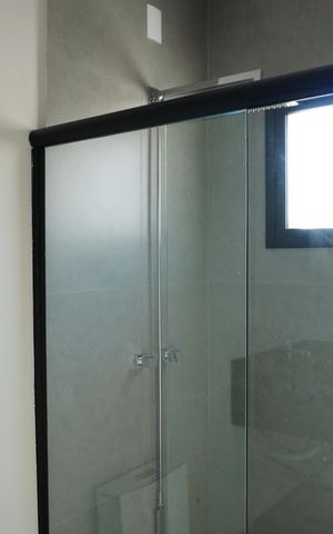 Casa de condomínio à venda com 285m², 3 quartos e 4 vagasBanheiro da Suíte 1