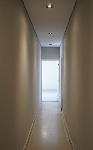 Casa de condomínio à venda com 300m², 3 quartos e 4 vagasBanheiro Corredor