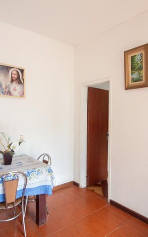 Casa à venda com 360m², 2 quartos e 4 vagas Casa à venda com 360m², 2 quartos e 4 vagasSala 1