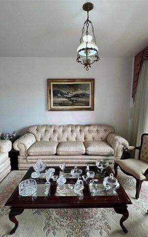 Apartamento à venda com 132m², 3 quartos e 4 vagas