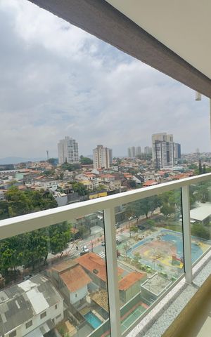 Apartamento para alugar com 68m², 3 quartos e 2 vagas Apartamento para alugar com 68m², 3 quartos e 2 vagasVaranda