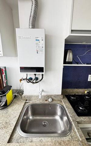 Apartamento para alugar com 50m², 2 quartos e 1 vaga Apartamento para alugar com 50m², 2 quartos e 1 vagaCozinha e Área de Serviço