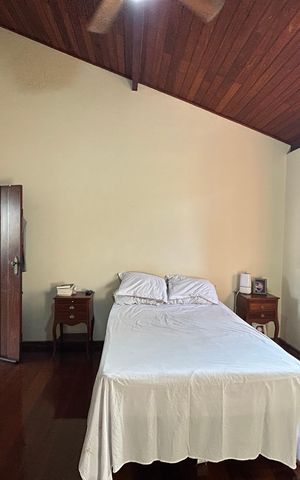 Casa à venda com 1100m², 3 quartos e 10 vagas