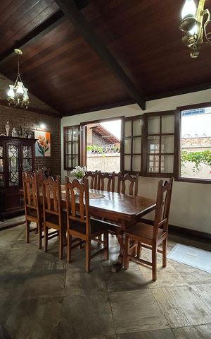 Casa à venda com 1100m², 3 quartos e 10 vagas