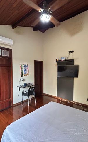 Casa à venda com 1100m², 3 quartos e 10 vagas