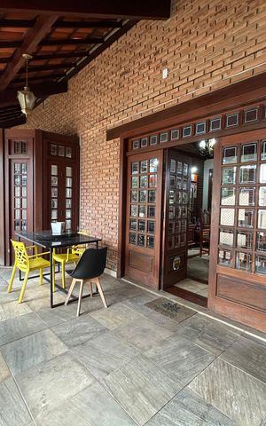 Casa à venda com 1100m², 3 quartos e 10 vagas