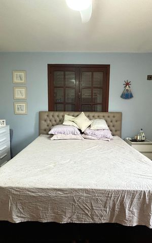 Casa à venda com 1100m², 3 quartos e 10 vagas