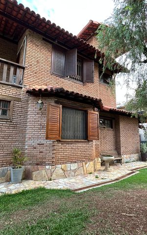 Casa à venda com 1100m², 3 quartos e 10 vagas
