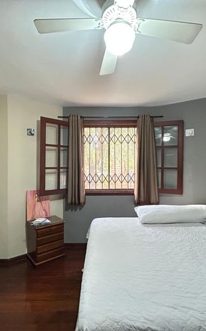 Casa à venda com 1100m², 3 quartos e 10 vagas