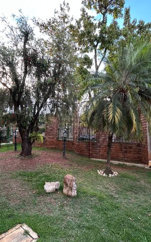 Casa à venda com 1100m², 3 quartos e 10 vagas