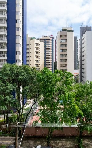 Apartamento para alugar com 115m², 2 quartos e 2 vagas Apartamento para alugar com 115m², 2 quartos e 2 vagasVista do Quarto 2