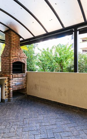 Apartamento para alugar com 115m², 2 quartos e 2 vagas Apartamento para alugar com 115m², 2 quartos e 2 vagasÁrea comum - Churrasqueira