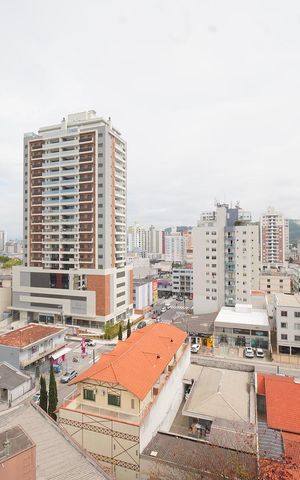 Apartamento para alugar com 75m², 2 quartos e 1 vagaVista da Suíte 