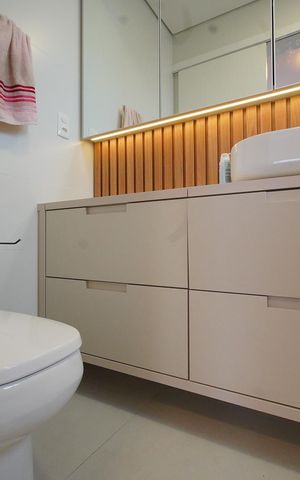 Apartamento para alugar com 75m², 2 quartos e 1 vagaBanheiro da Suíte 