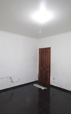 Casa à venda com 120m², 4 quartos e 6 vagasQuarto 1