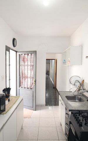 Casa à venda com 120m², 4 quartos e 6 vagasCozinha 2