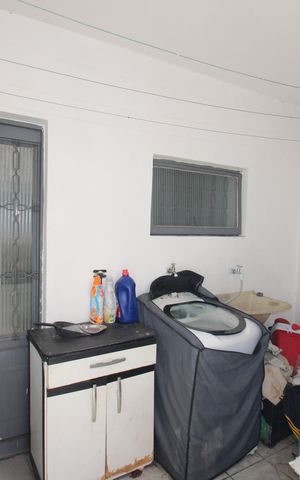 Casa à venda com 120m², 4 quartos e 6 vagasÁrea de Serviço