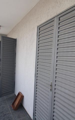Casa à venda com 120m², 4 quartos e 6 vagasQuarto 2 - Varanda